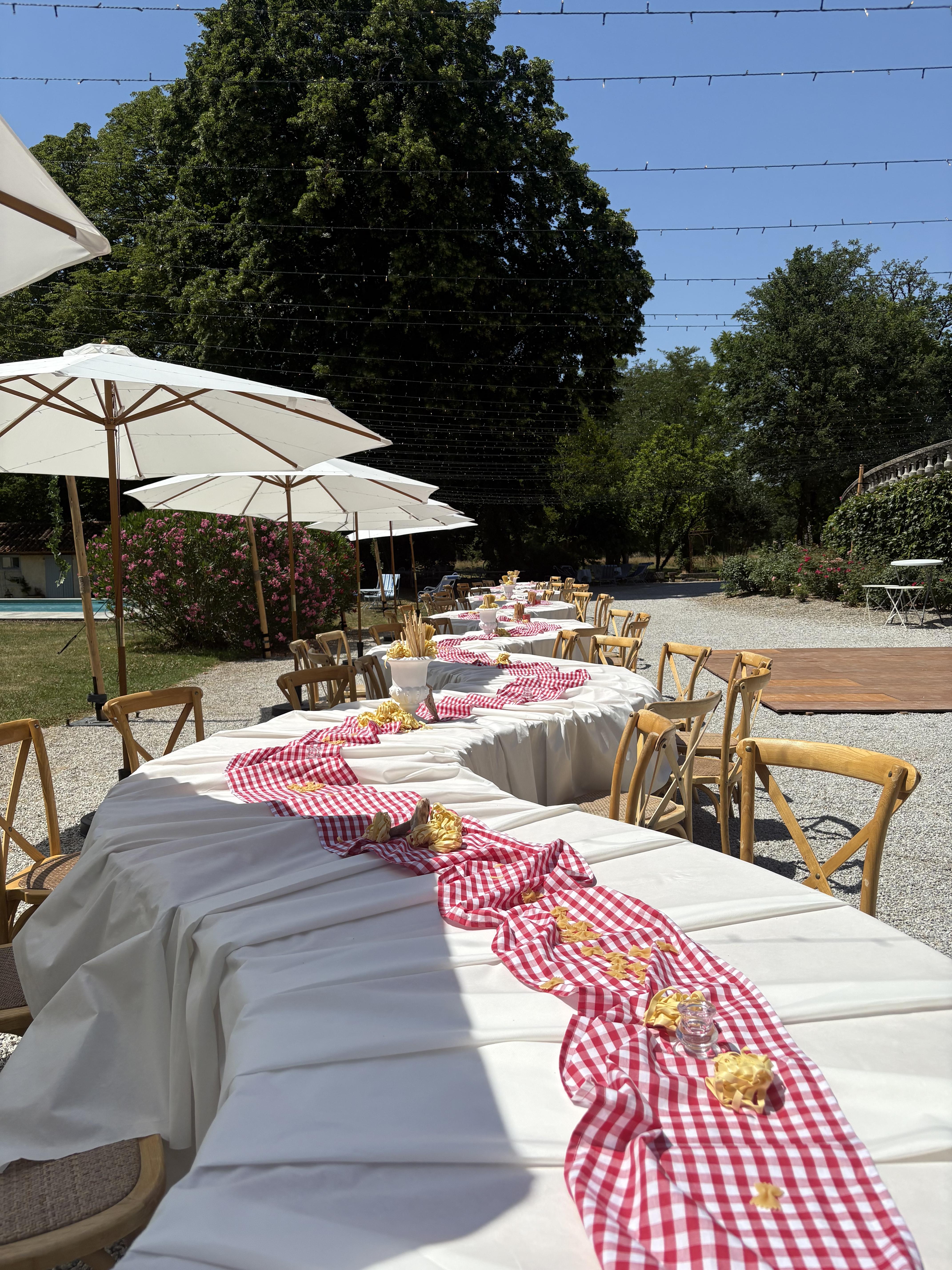 Table Serpentine Theme Italie